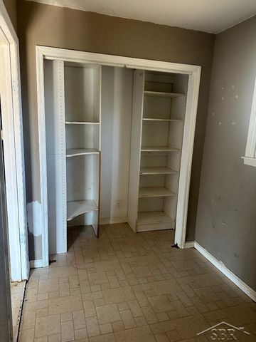 609 Olive Road, St Louis, MI 48880