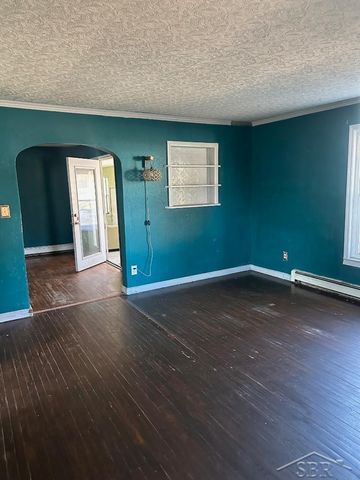 609 Olive Road, St Louis, MI 48880