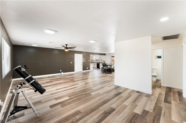 3313 El Camino Real, Las Vegas, NV 89121