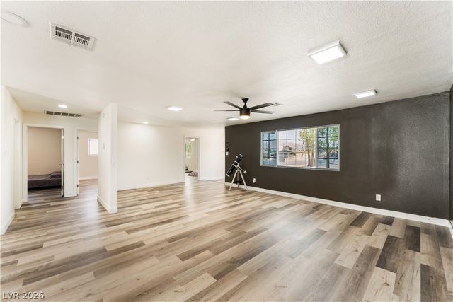 3313 El Camino Real, Las Vegas, NV 89121