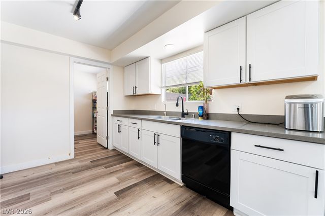 3313 El Camino Real, Las Vegas, NV 89121