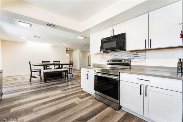 3313 El Camino Real, Las Vegas, NV 89121
