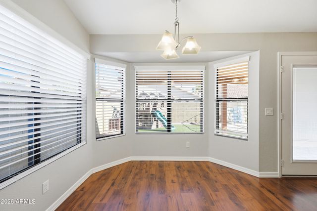 7239 W Morrow Drive, Glendale, AZ 85308