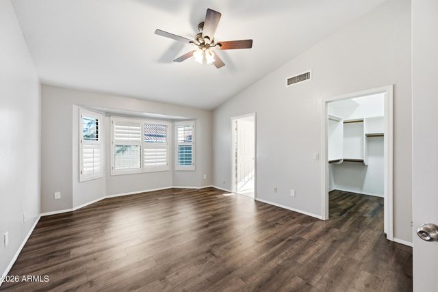 7239 W Morrow Drive, Glendale, AZ 85308
