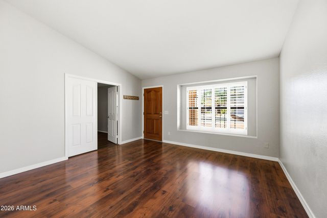 7239 W Morrow Drive, Glendale, AZ 85308