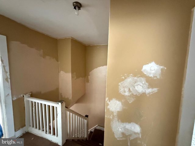 23 E MOWRY ST, Chester, PA 19013