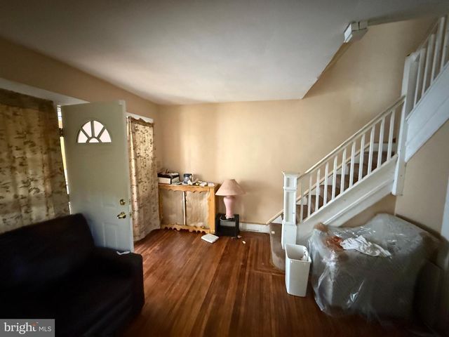 23 E MOWRY ST, Chester, PA 19013