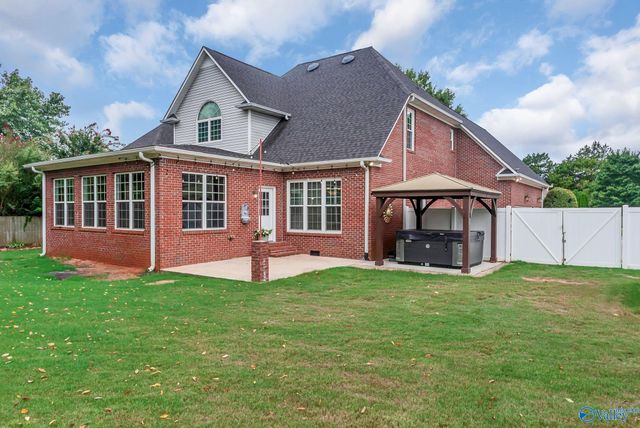 223 Wainscott Drive, Madison, AL 35757