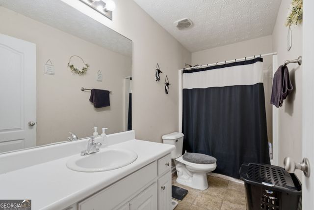 1102 Sutherland Drive, Winder, GA 30680