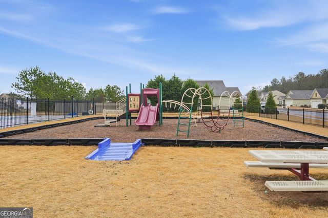 1102 Sutherland Drive, Winder, GA 30680