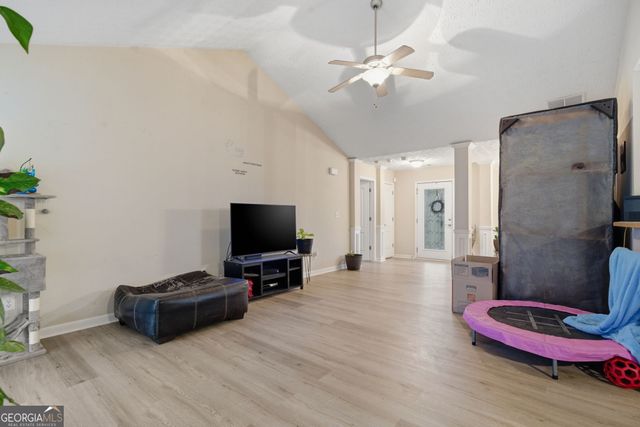 1102 Sutherland Drive, Winder, GA 30680