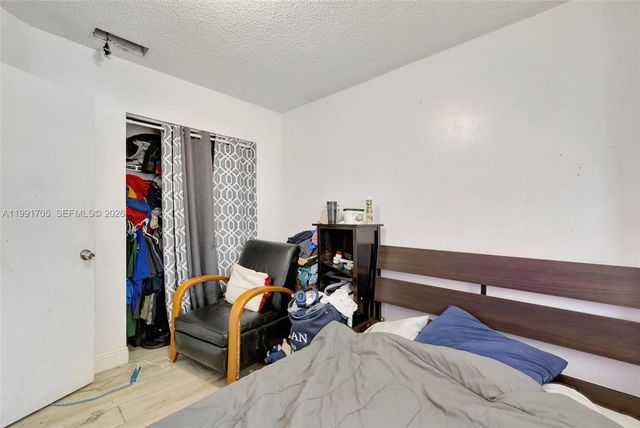 12662 NW 14th St, Sunrise, FL 33323