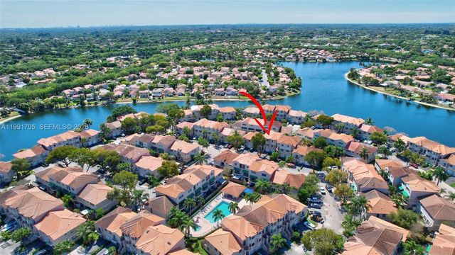 12662 NW 14th St, Sunrise, FL 33323