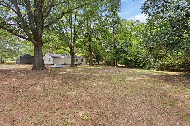 15 Coulter Drive, Wedgefield, SC 29168