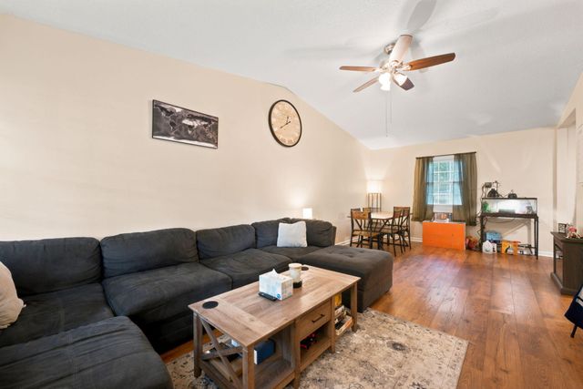 15 Coulter Drive, Wedgefield, SC 29168