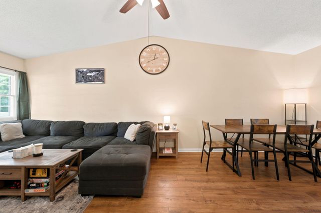 15 Coulter Drive, Wedgefield, SC 29168