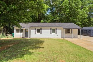 15 Coulter Drive, Wedgefield, SC 29168