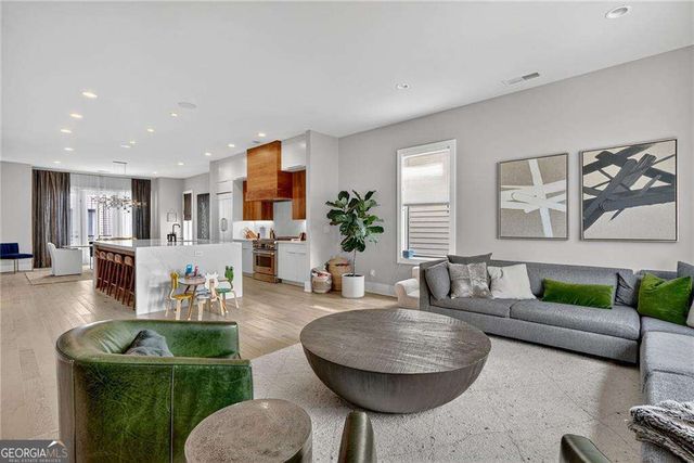 4012 Hazel Nut Lane, Atlanta, GA 30342