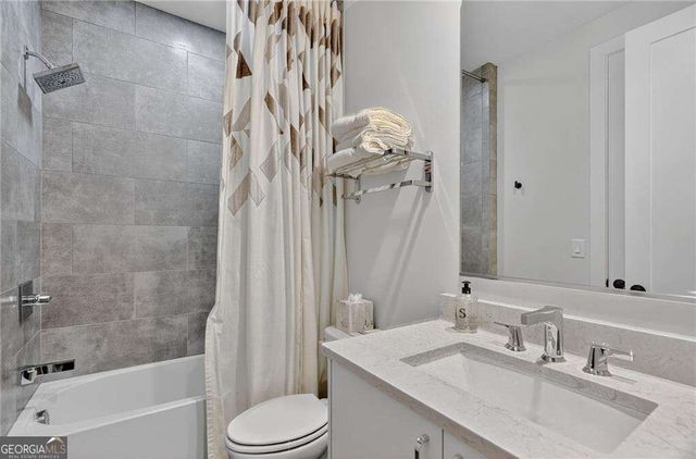 4012 Hazel Nut Lane, Atlanta, GA 30342