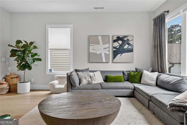 4012 Hazel Nut Lane, Atlanta, GA 30342