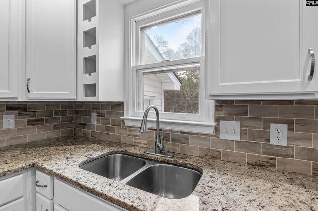 220 N Crossing Drive, Columbia, SC 29229