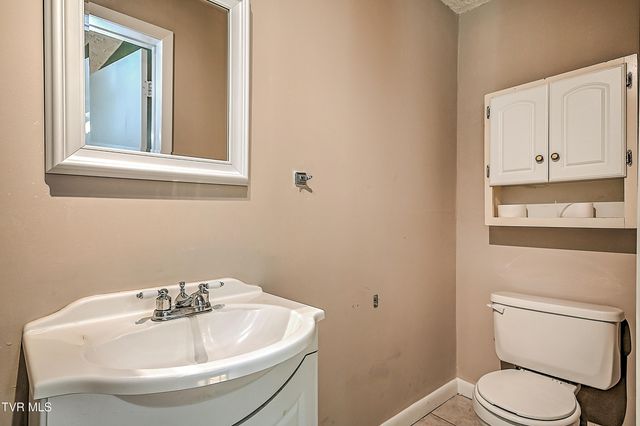 125 Cedar Valley Road, Bristol, TN 37620