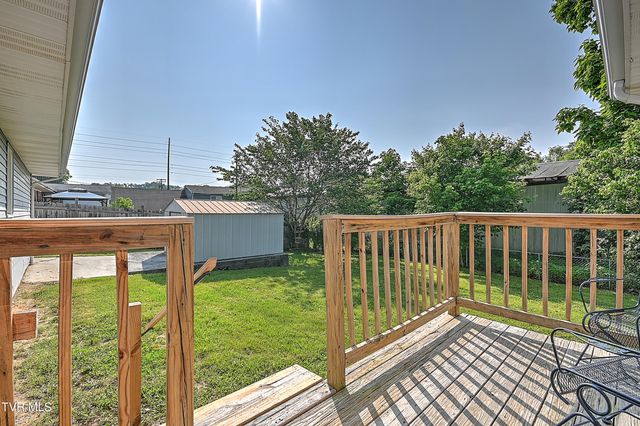 125 Cedar Valley Road, Bristol, TN 37620