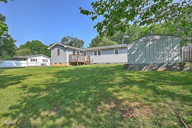 125 Cedar Valley Road, Bristol, TN 37620