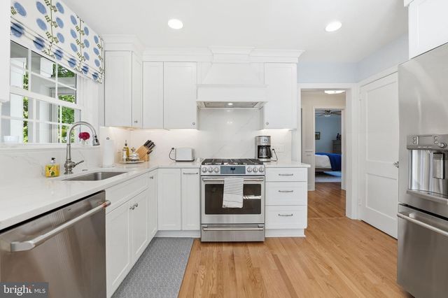 6216 28TH ST N, Arlington, VA 22207