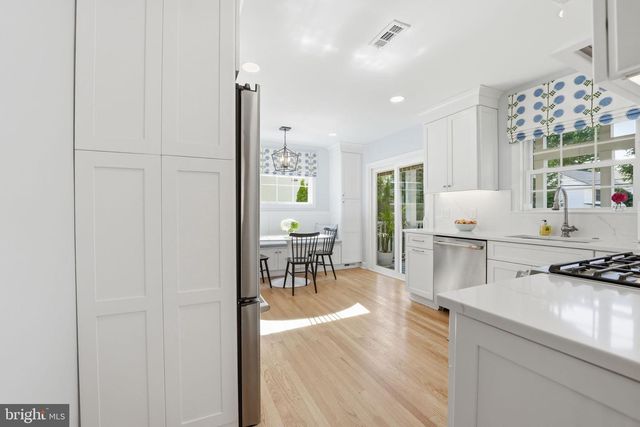 6216 28TH ST N, Arlington, VA 22207