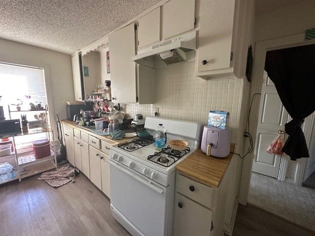 208 N Las Vegas Trail, White Settlement, TX 76108