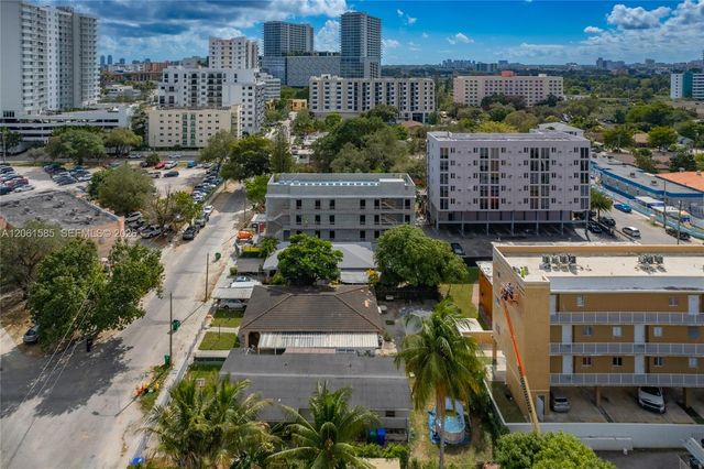 1552 NW 15th Ave, Miami, FL 33125