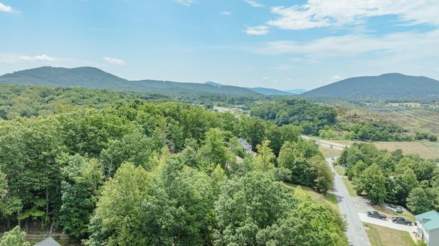 Lot 14 Autumnwood LN, Troutville, VA 24175