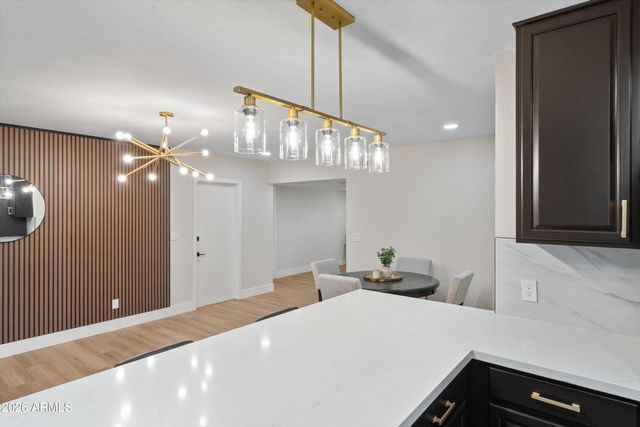 2841 W CAMPBELL Avenue, Phoenix, AZ 85017