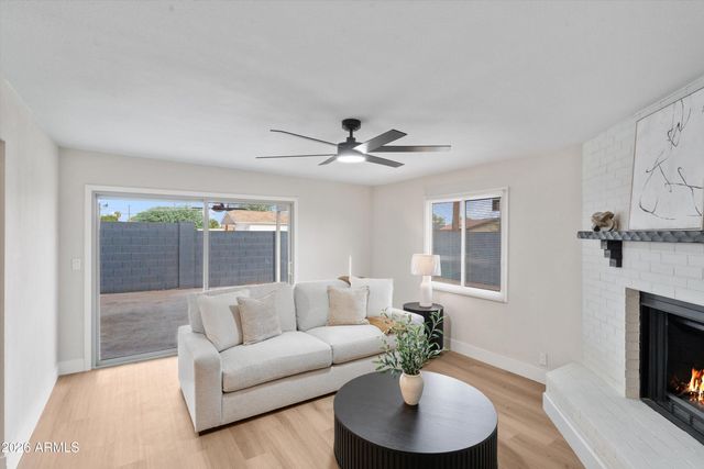 2841 W CAMPBELL Avenue, Phoenix, AZ 85017