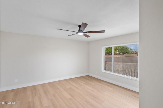 2841 W CAMPBELL Avenue, Phoenix, AZ 85017