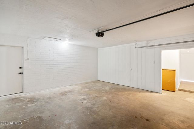 2841 W CAMPBELL Avenue, Phoenix, AZ 85017