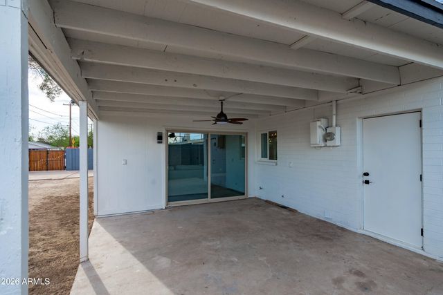 2841 W CAMPBELL Avenue, Phoenix, AZ 85017