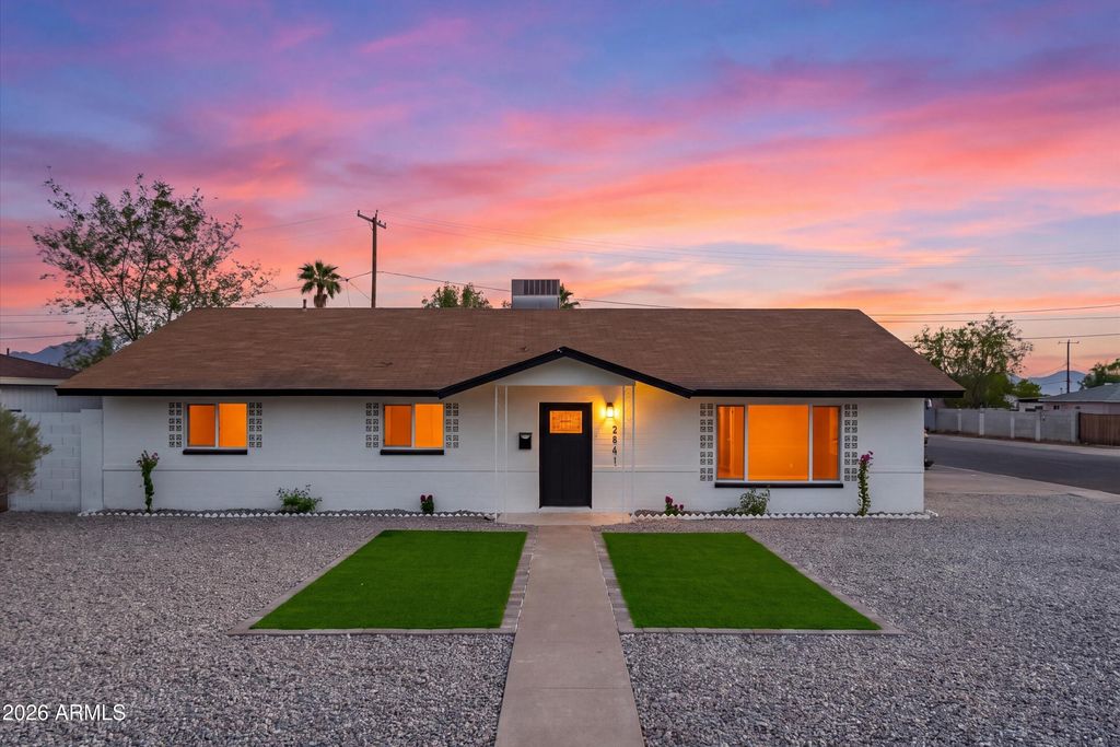 2841 W CAMPBELL Avenue, Phoenix, AZ 85017 — exterior