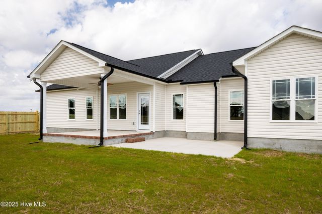 101 Deer View Lane Lane, Clinton, NC 28328