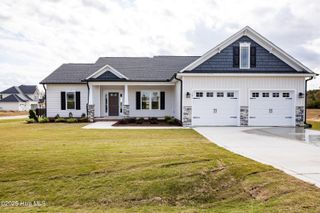 101 Deer View Lane Lane, Clinton, NC 28328
