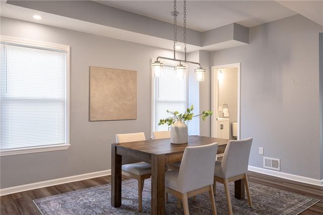 2707 PARK Avenue, Kansas City, MO 64109