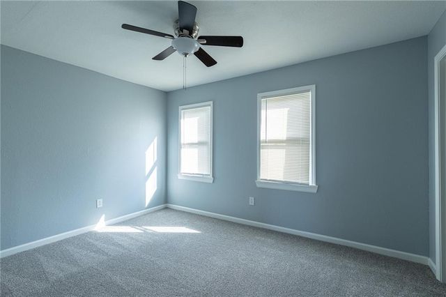 2707 PARK Avenue, Kansas City, MO 64109