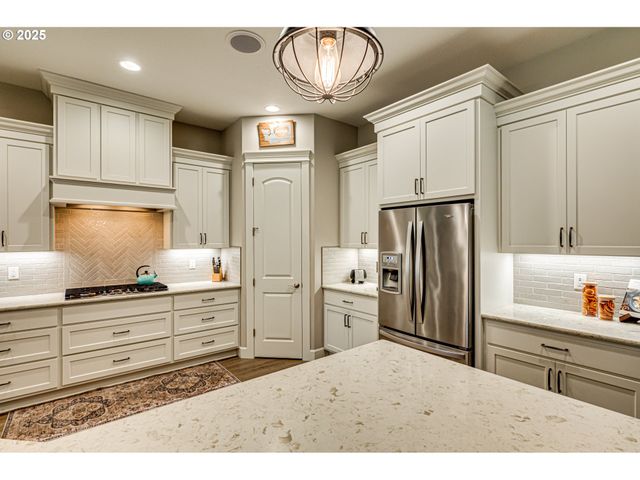 241 JUNCO Ln, Woodland, WA 98674
