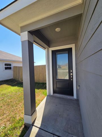 16374 Sweet Grove Drive, Conroe, TX 77303