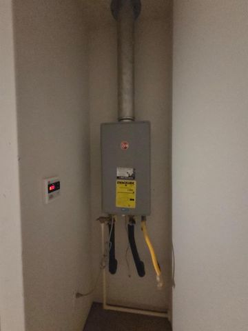 16374 Sweet Grove Drive, Conroe, TX 77303