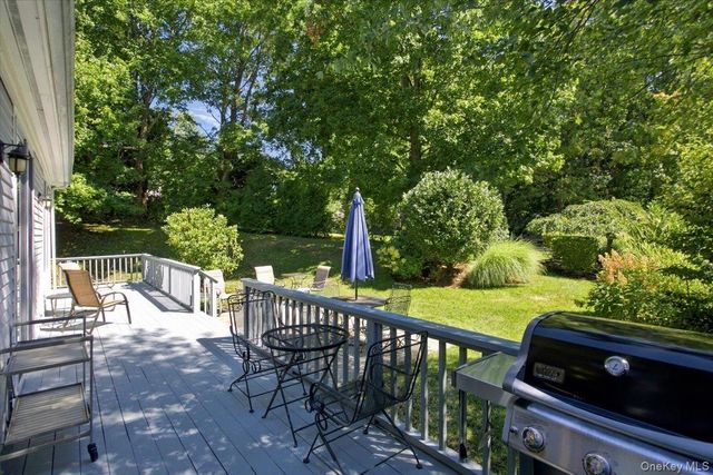 7 Westfield Road, White Plains, NY 10605