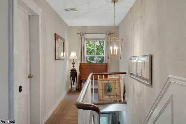 29 EVERGREEN LN, Watchung Boro, NJ 07069