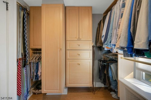 29 EVERGREEN LN, Watchung Boro, NJ 07069