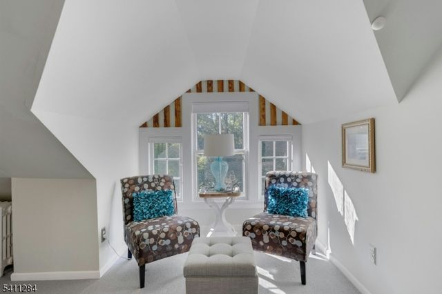 29 EVERGREEN LN, Watchung Boro, NJ 07069